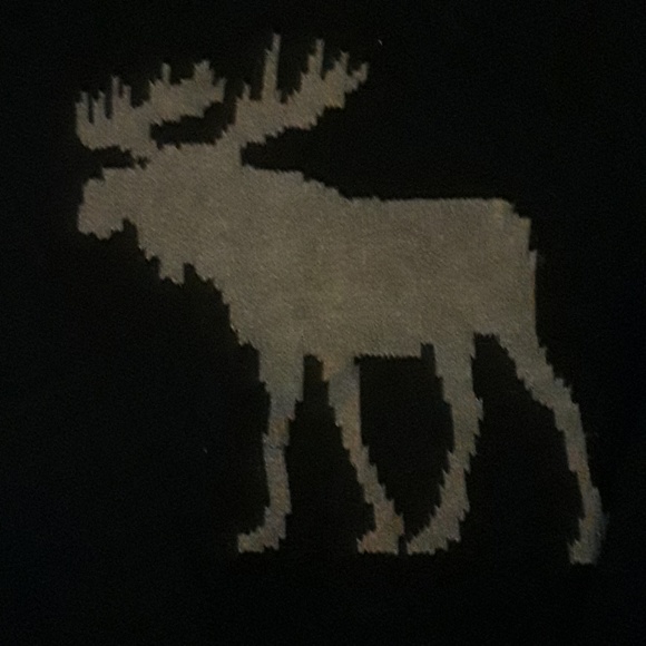 Ambercrobie kids navy sweater - Picture 2 of 2